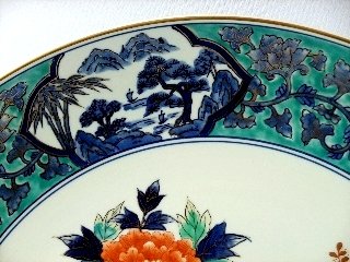 Amazon.co.jp: ＜有田焼＞緑彩花絵 尺5寸（45cm）飾皿【弥左エ門窯